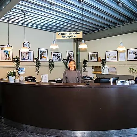 Promenaadi Otel