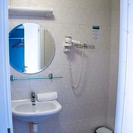 Otel Promenaadi 3*