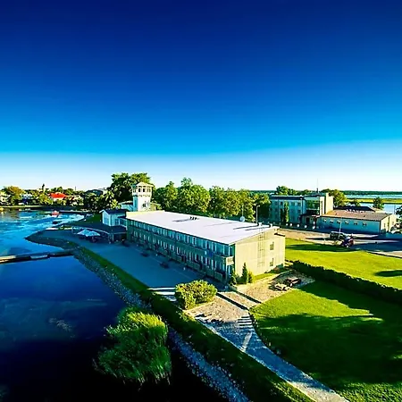 Promenaadi Otel 3*