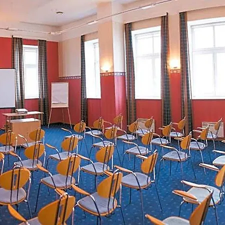 Promenaadi Otel